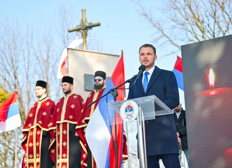 Станивуковић: Сјећање на невине жртве никад да не изблиједи